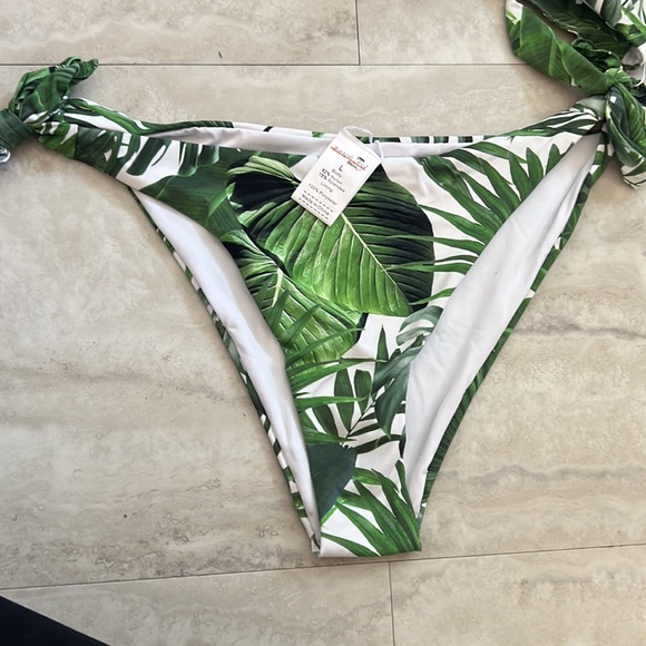 Beach Joy bathing suit. Bought without trying on and it is slightly too big. NWT - Picture 2 of 6